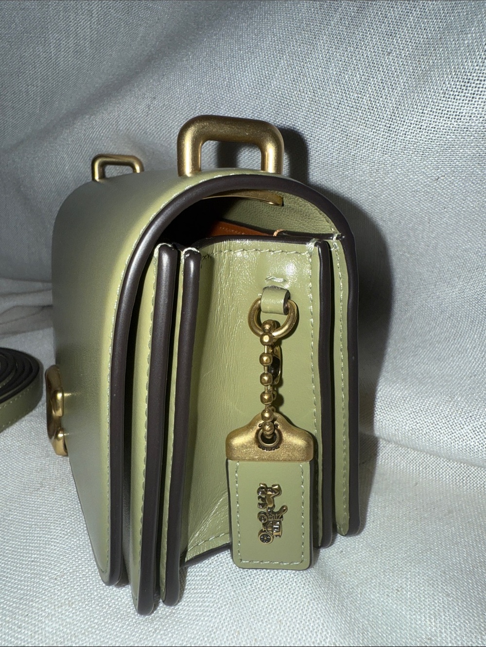 Coach Bandit Olive Green Leather Crossbody with Gold Hardware - Picture 2 of 7